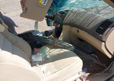 2004 Honda Accord 2.4 Ex z USA, uszkodzony, nr VIN 1HGCM56694A153312